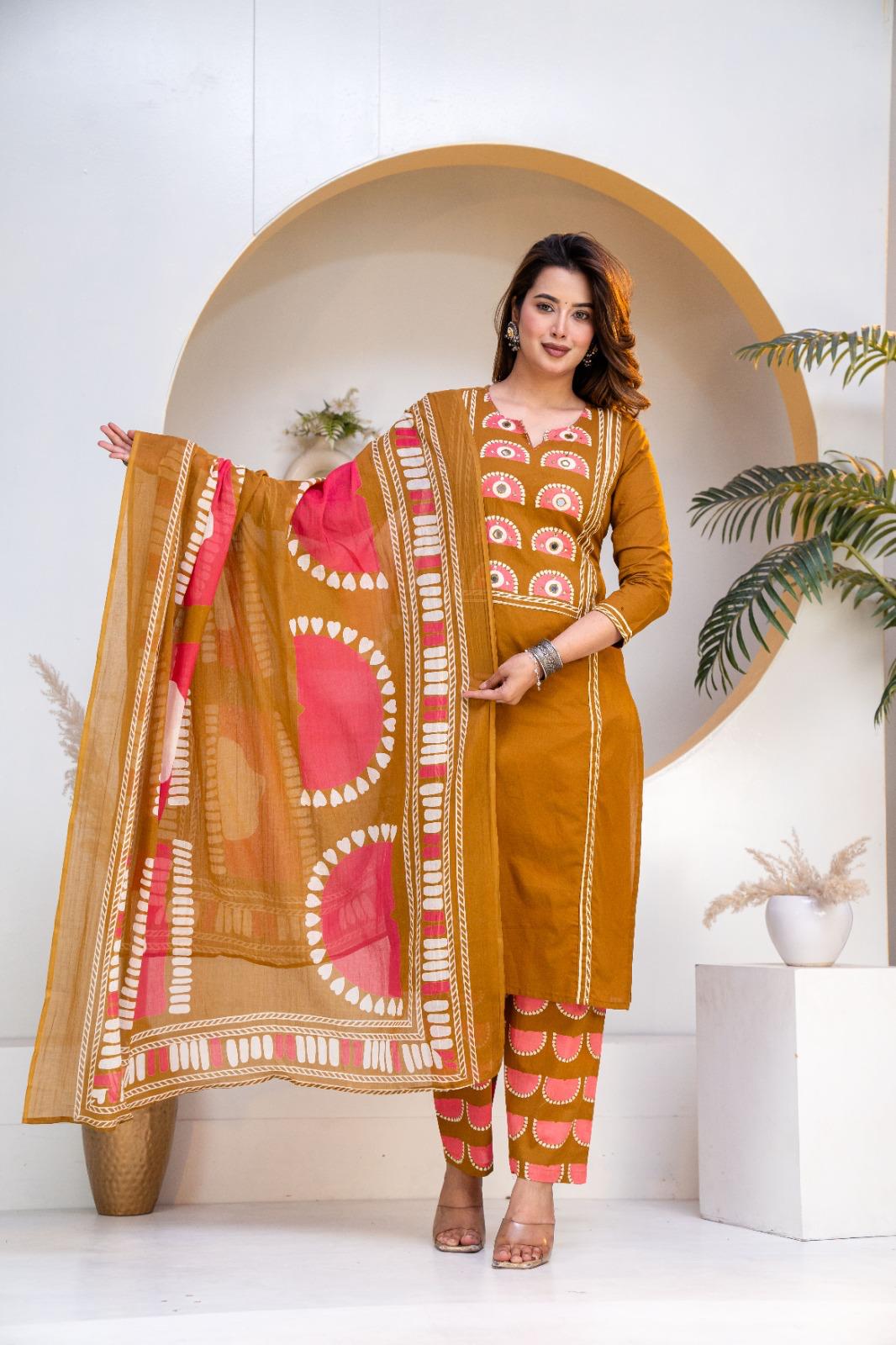 Stylish Round Heart  Kurta Pant Dupatta Cotton set