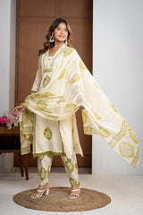 Stylish White Flower Mirror neck  Kurta Pant Dupatta Cotton set
