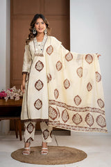 Stylish White Flower Mirror neck  Kurta Pant Dupatta Cotton set